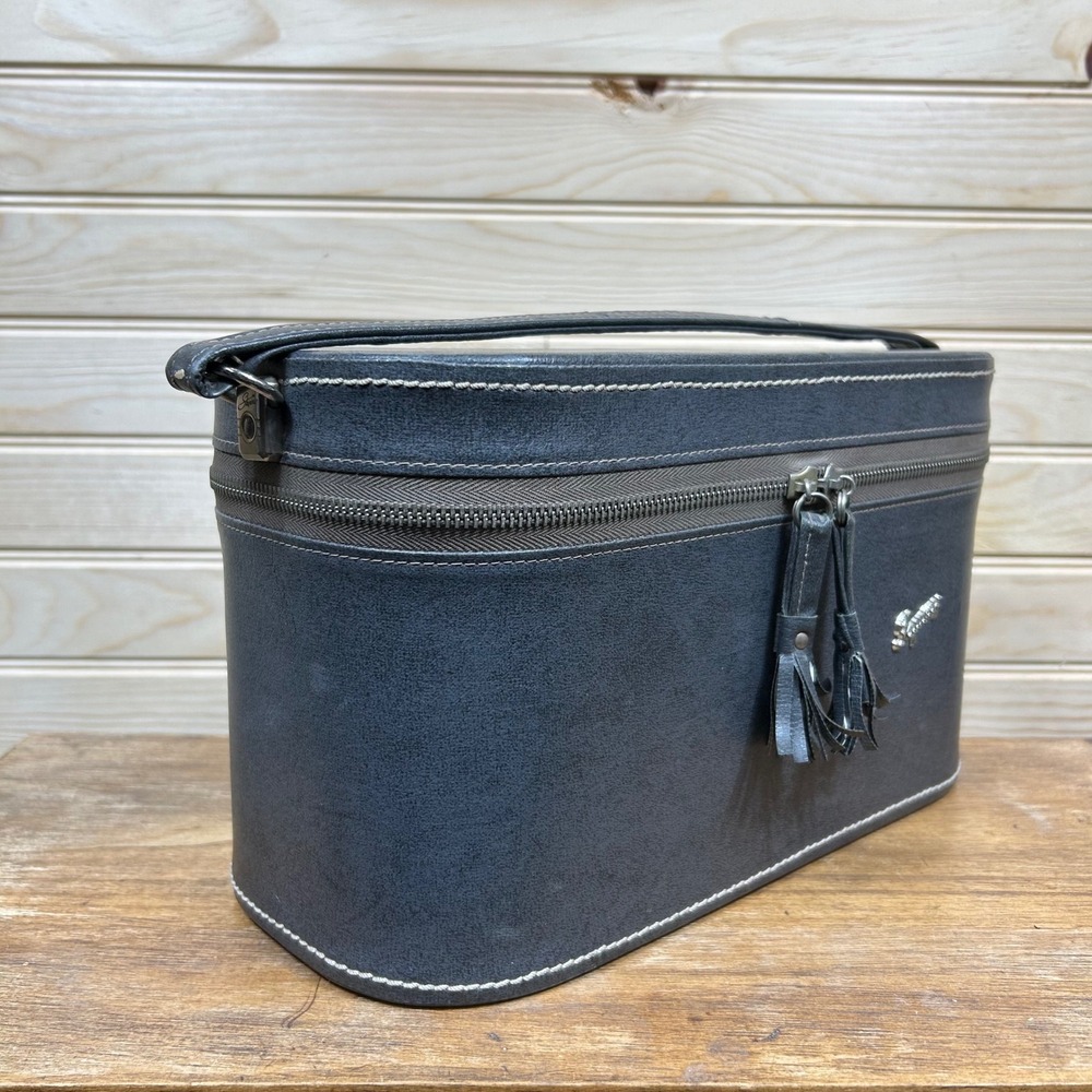Vintage Skyway Gray Faux Leather Train Case Vanity Travel Bag with Tassels - Picture 3 of 10